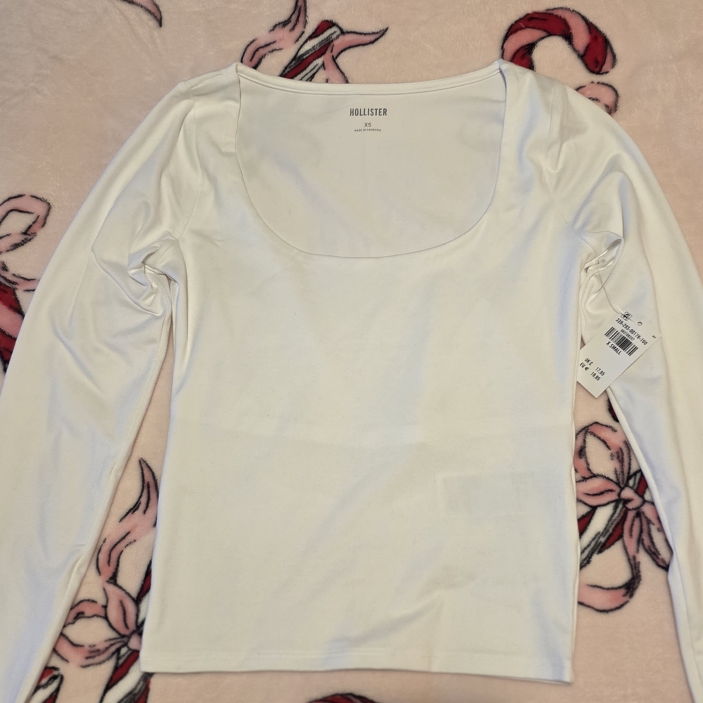 Hollister White Long Sleeve Top - Scoop Neck - XS